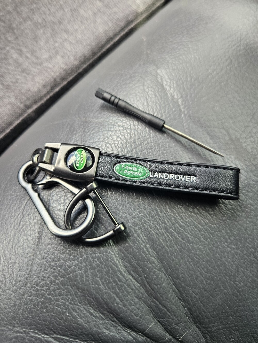 NWT Land Rover Keychain Lanyard - Picture 2 of 3